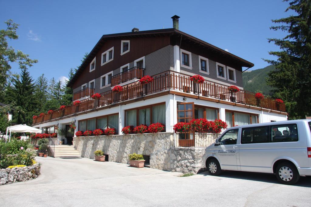Hotel Edelweiss เปสกัสเซโรลี ภายนอก รูปภาพ
